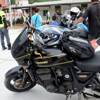 佛山出售06年ZRX1200大猪头