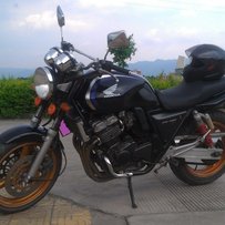 英德市区出辆94CB400