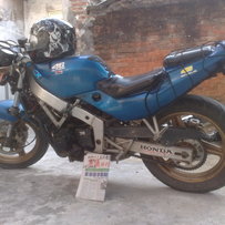 佛山市高明区代卖台cbr250。mc17