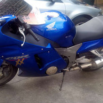 电喷小液晶本田黑鸟CBR1100XX