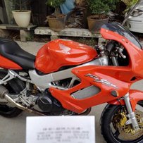 帮车友卖台99欧版VTR100