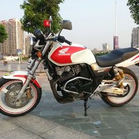 肇庆.高要出台精神CB400 VTEC1