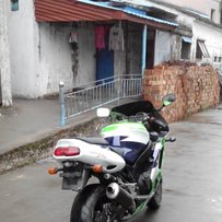 广东中山市19800元出售一台非常精神的川骑ZX9R-900C，喜欢的朋友就不要错过了