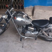 出部本田复古100太子仔。