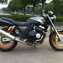 番禺出售一部超靓仔98CB400.