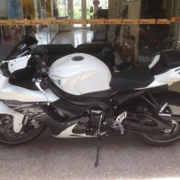 替友出售2011年GSX600 L1