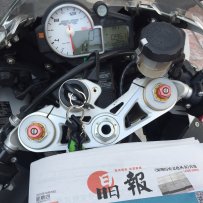 宝马S1000RR可接小刀