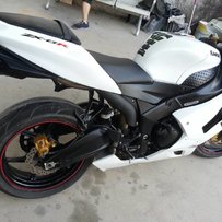 汕尾海丰出售06年川崎ZX-6R