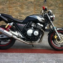 番禺出售一部超靓CB400，改3代尾。