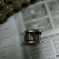 出售两条拆车正品RK链520.530