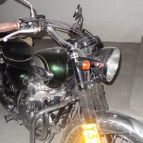 2004年川崎复古W650