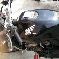 南沙出售94cb 半尸vt250 意版nsr125全车拆件