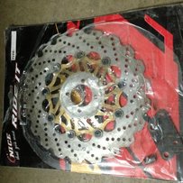 出售 一件 二手 浮动大碟