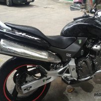 汕头 黄蜂600  自刀两千 现卖26000。。。爽快的 送多以条改装排气