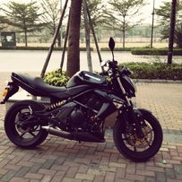 陆丰出  精神ER6N