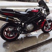 800出售国产中跑9成新