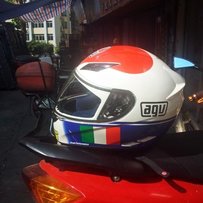 出顶AGV顺便出些踏板改件....还有条钛金排气