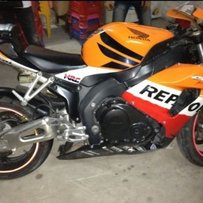 佛山顺德勒流3万8代友出售威爽06CBR1000