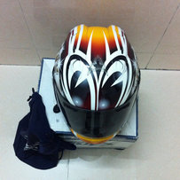 广州白云出ARAI头盔