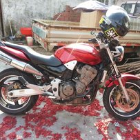 惠州市博罗县出台04本田大黄蜂，32800元。有公升公路赛可以互换···！