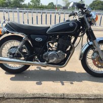 广西容县出一台复古08YAMAHA常青树SR400