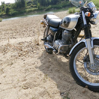 换车急售本田CB400SS少见的原版原漆脚启02