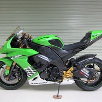 〓〓- 广西南宁6W2出09改裝ZX-10R &6W5出10年大黄蜂〓〓