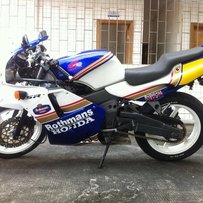 本田二冲程跑车NSR125