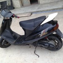 出售  AG100   和一些零件