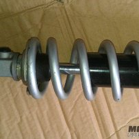 珠海出售07年FZ1S后减震一条