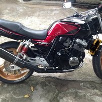 中山出售精神CB400-VTEC二代一台