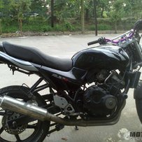 出售蓝宝石黑色250CC。。。。。。。。版主开开恩，，，报纸难找