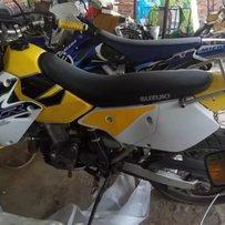 广西贺州市八步区出售精神铃木DRZ400S