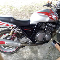 广东梅州出一部94cb400