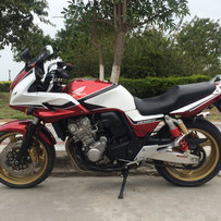 汕尾城区出售09年四代猪头版CB400