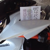 惠州出白色原版原漆08川崎Z1000超新成色价格52000元。