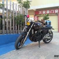 精神复古铃木刺激400，喜欢复古的不要错i过了！