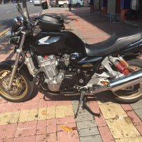 顺德 转让 02年  CB  1300  本田