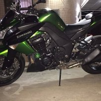 出11年z1000，94CB400