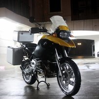 一口价68000出售05年R1200GS改装前后奥林斯ADV大油箱 排气