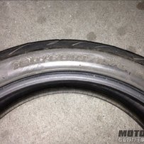 前胎米其林120/65/17 后胎普利司通160/60/17