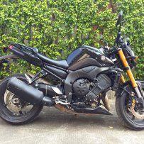 广州番禺代友出12年雅马哈FZ8N