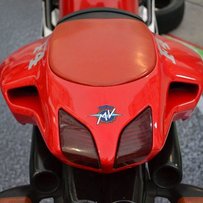 代贴 珠海出MV F4一台50000