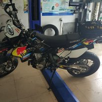 出售08DRZ400及08ST1300