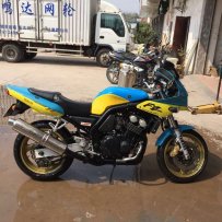 大出血8500低价出fz400