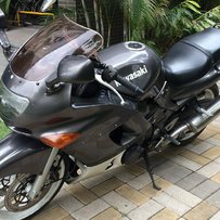 高大上的靓车ZZR400