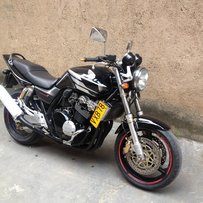买车送500万！广州白云区出售精神靓女CB400VTEC1代