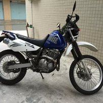 恩平市区出售99铃木DR250