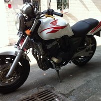 感谢绿茵直播，白色94CB400已售，后牙盘继续出售