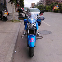 江门转让正规牌照9.9成新一手车铃木俪驰GW250英祖玛带所有加装配件